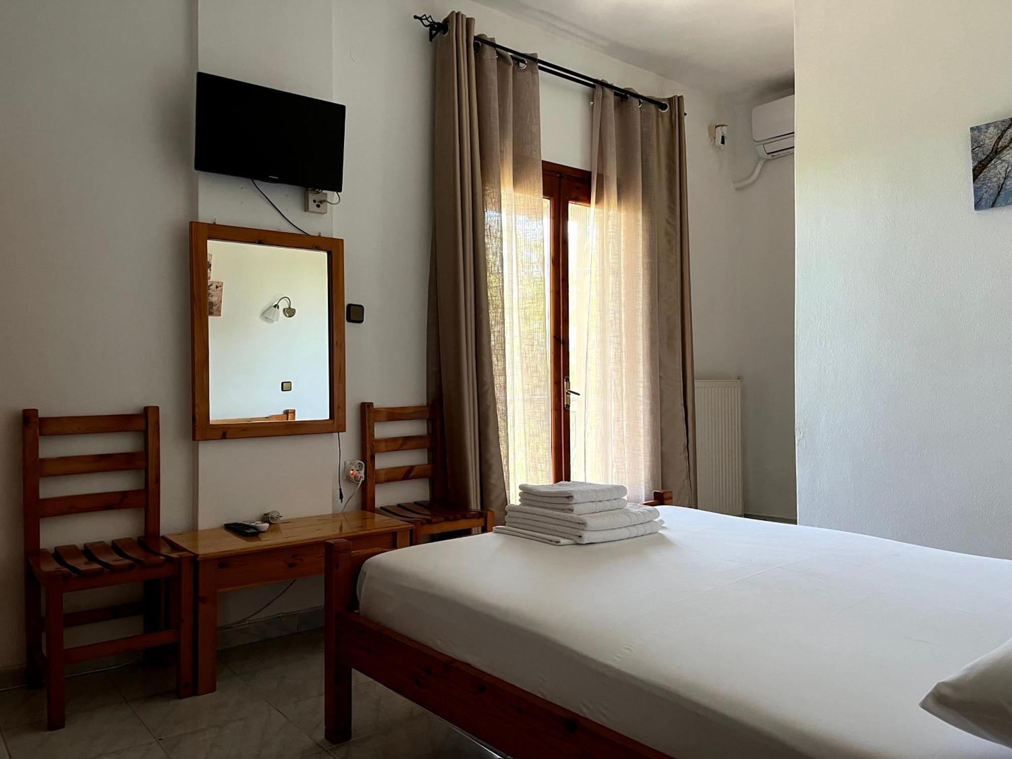 Hotel Akamatis Giorgos Therma  Zimmer foto